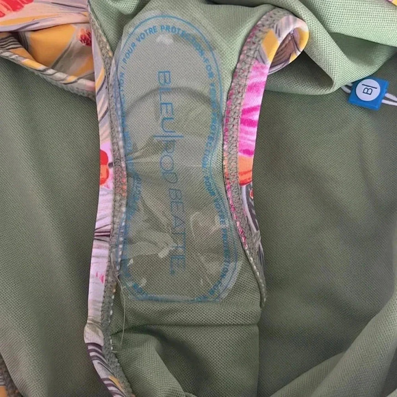 Bleu Rod Beattie Paradiso Halter Wire-Free Tankini Top and Bikini Bottom Size 12 - Picture 10 of 12